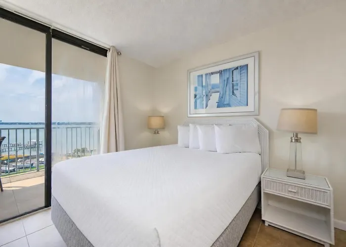 Surf & Racquet 703c Apartment Gulf Shores