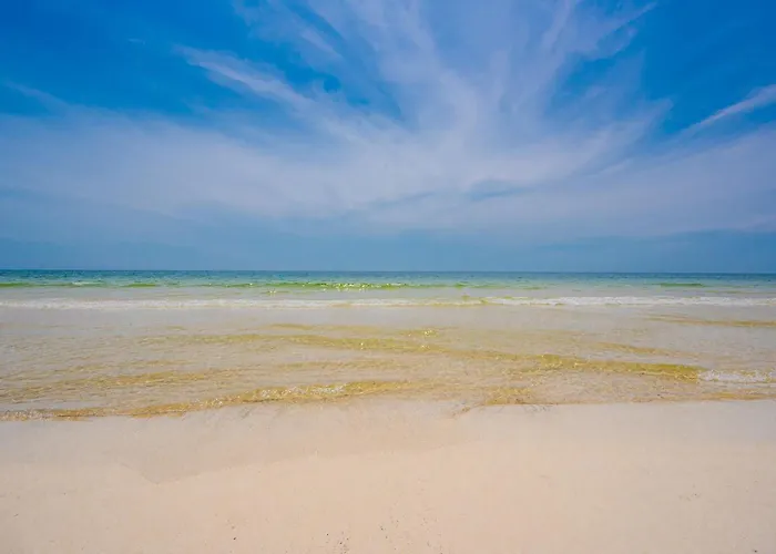 Surf & Racquet 703c Gulf Shores